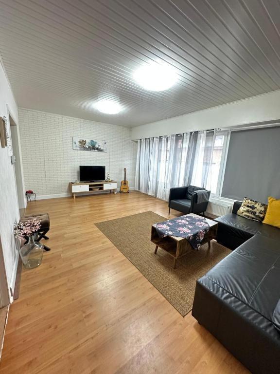Big Sunset 2 Bedroom House With A Garden Antwerpen Exteriör bild